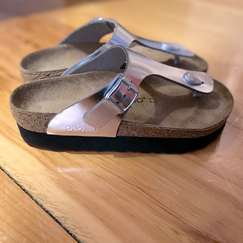 NEW Birkenstock Gizeh Platform